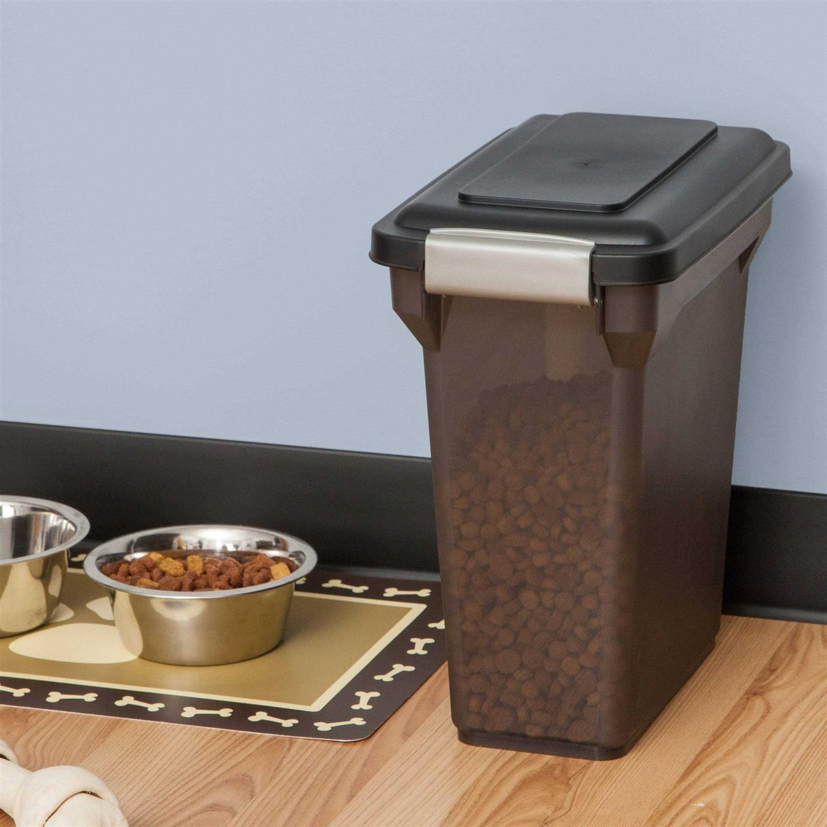 Airtight Pet Food Storage Container O37688