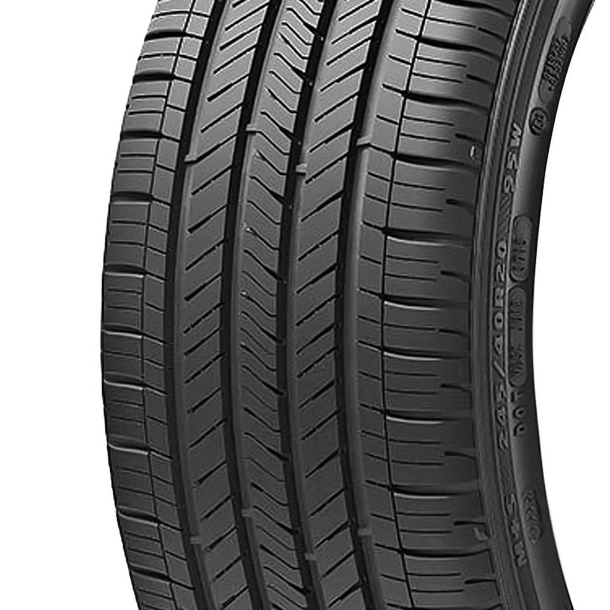 All-Season Tire D585