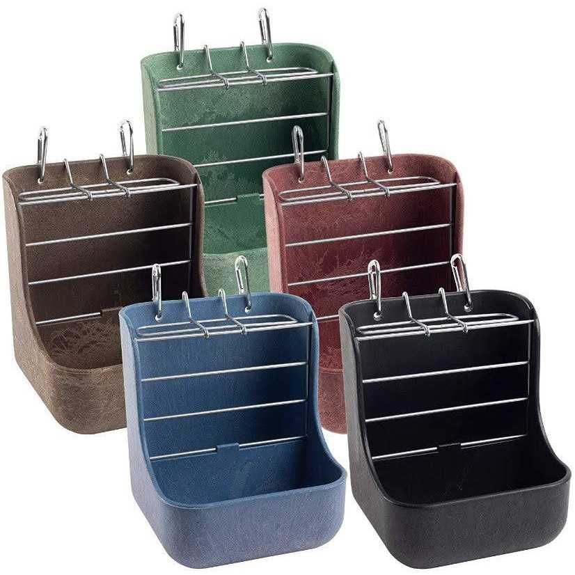 Hay Food Bin with Quick Locks Feeder Q4568