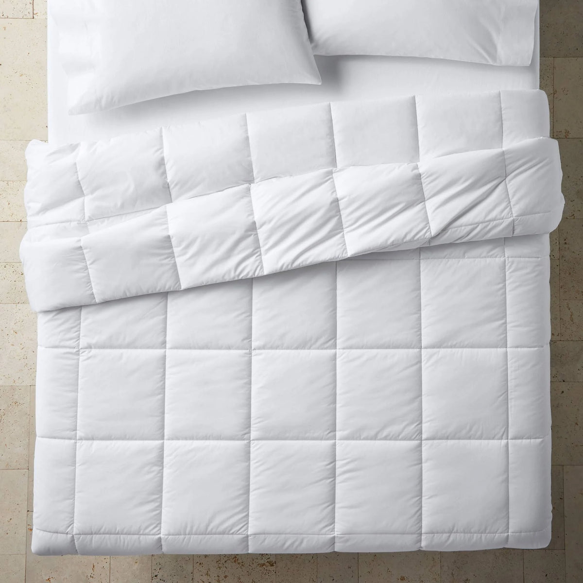 Down Alternative Comforter V975613