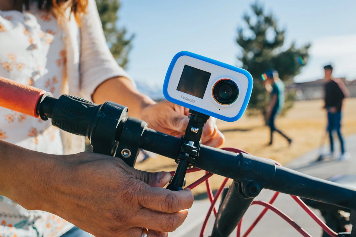 Blue and White Dual Screen 4K 18MP Waterproof Action Camera P265