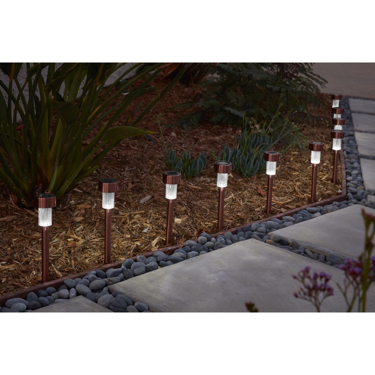 10 Pack Solar LED Pathway Lights X61314