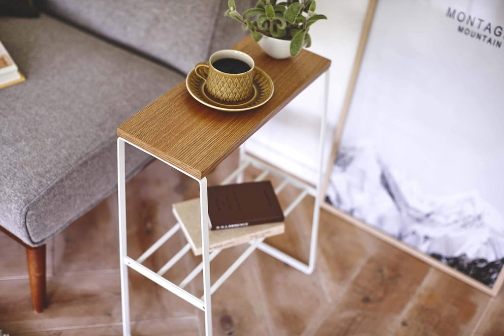 White Narrow End Table N3583