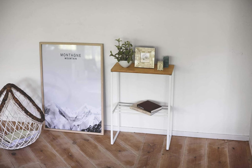 White Narrow End Table N3583