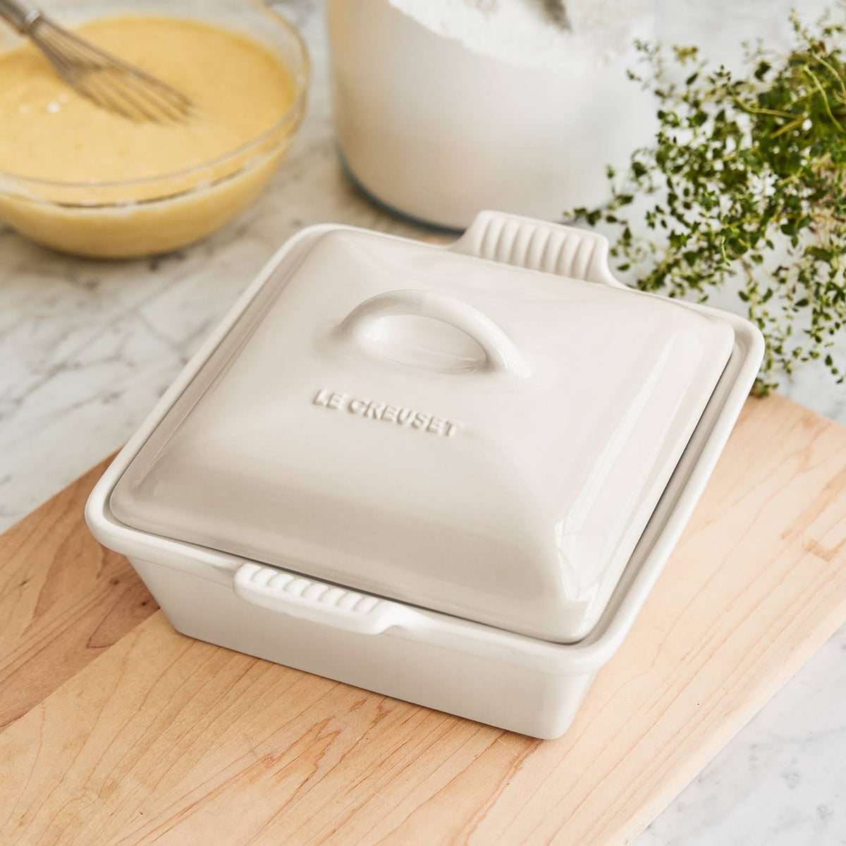 Square Covered Casserole Dish J99286