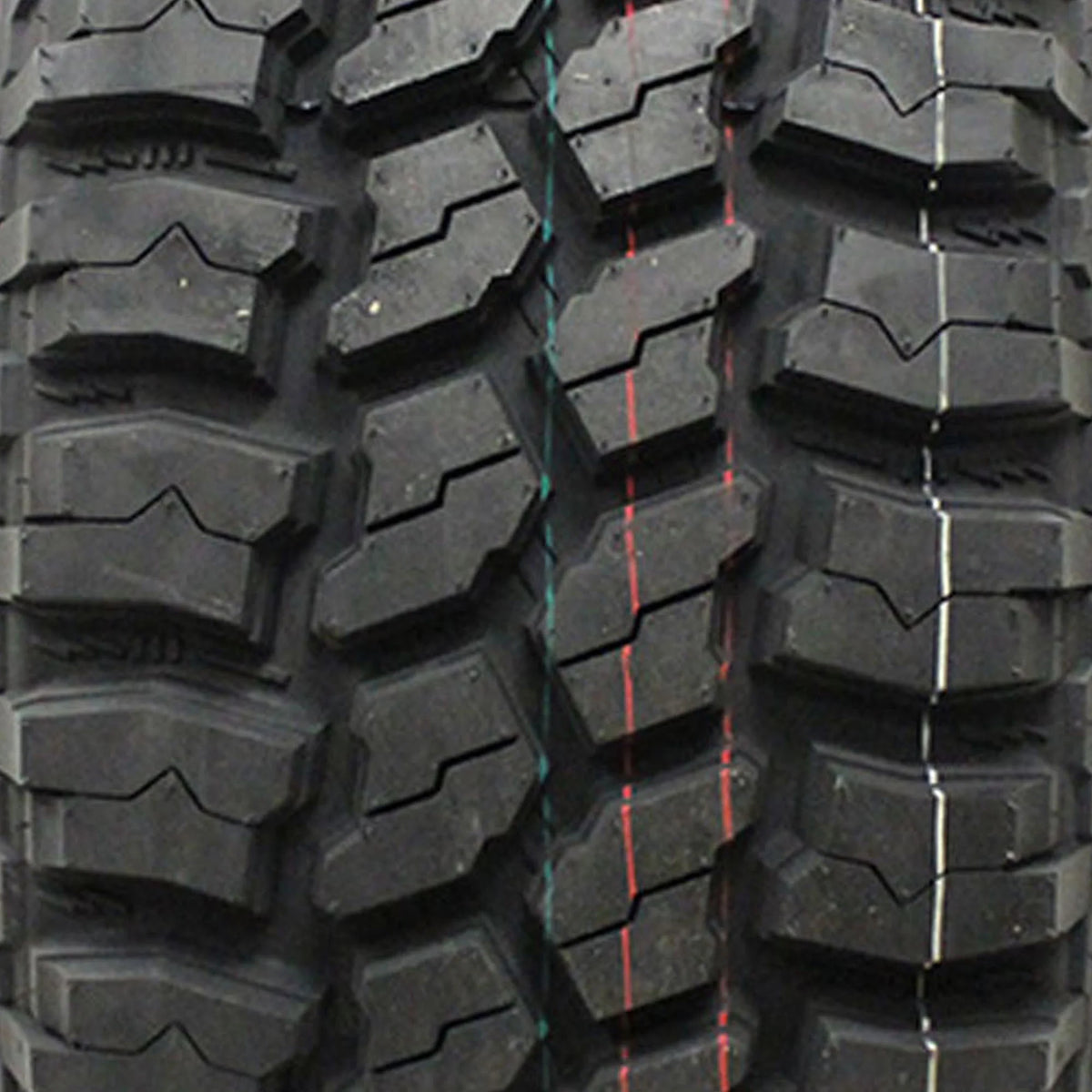 Mud Terrain LT265/70R17 E Light Truck Tire F3829