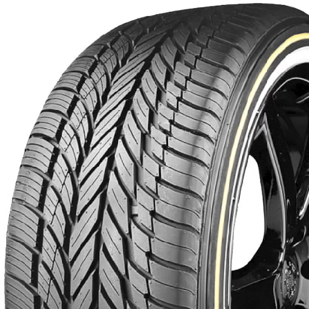 P245/35R20 All Season Tire I994449
