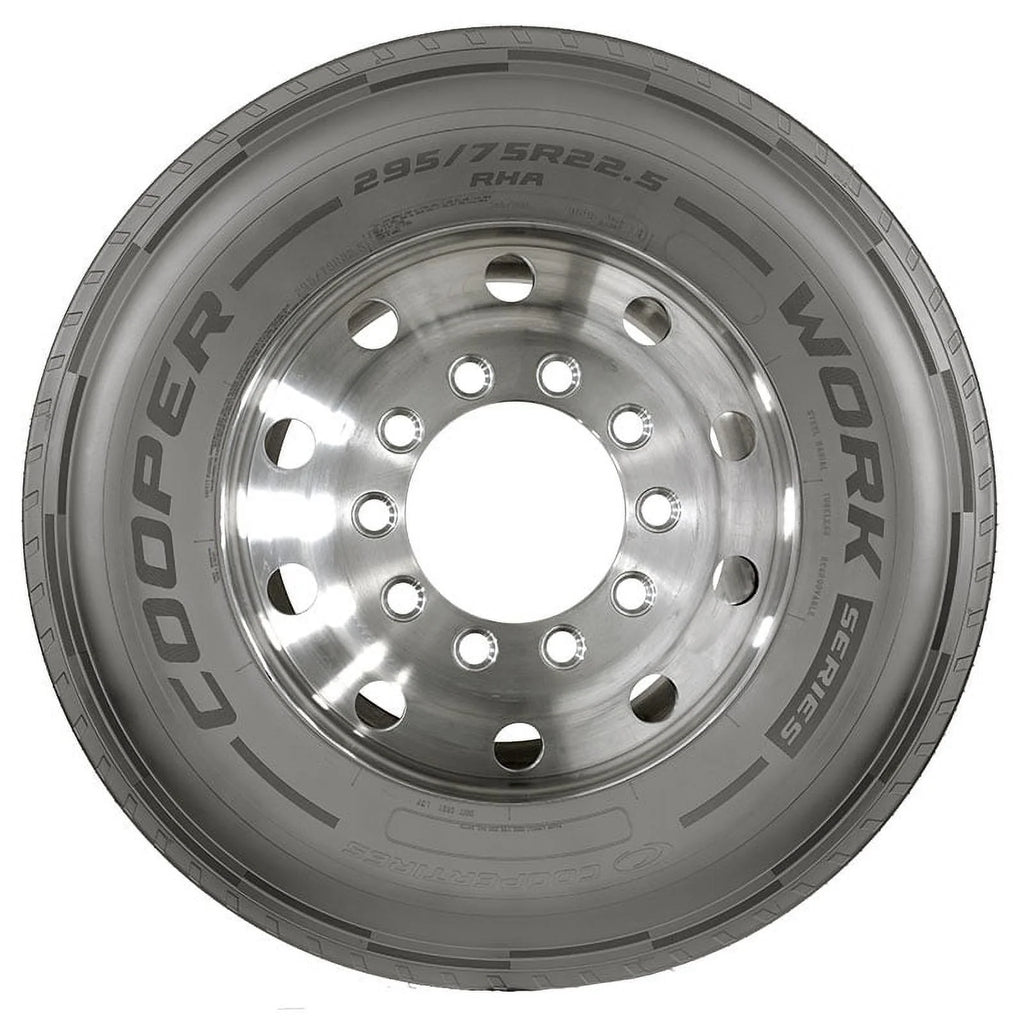 285/75R24.5 Commercial Tire O660